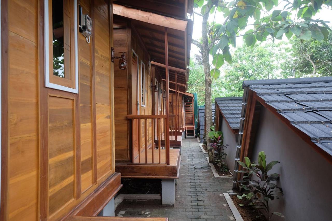 Urbanview Villa Lukulo Kebumen By Reddoorz المظهر الخارجي الصورة
